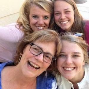 Meet your Posher, Debbie